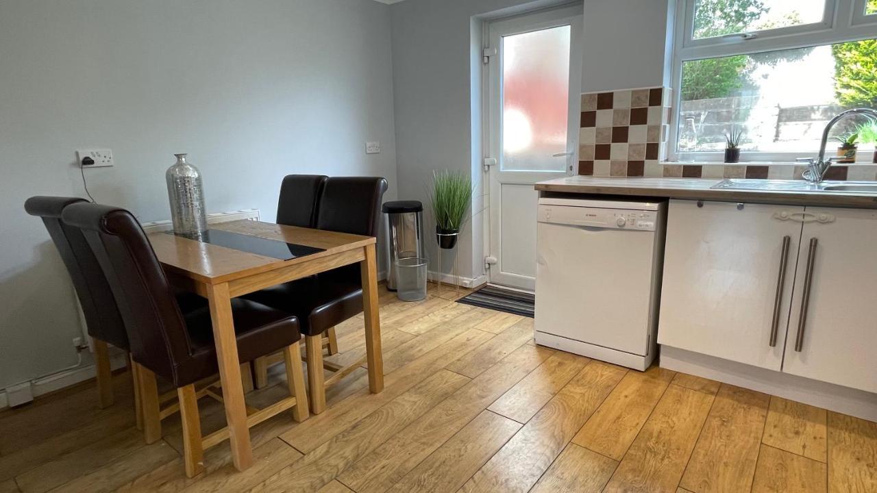 Ty Caer Cottage Merthyr TydfilDowlais エクステリア 写真